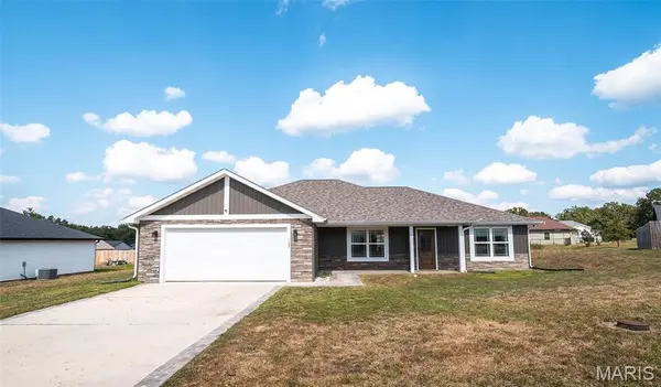 133 La Vista DR, Waynesville, MO 65583