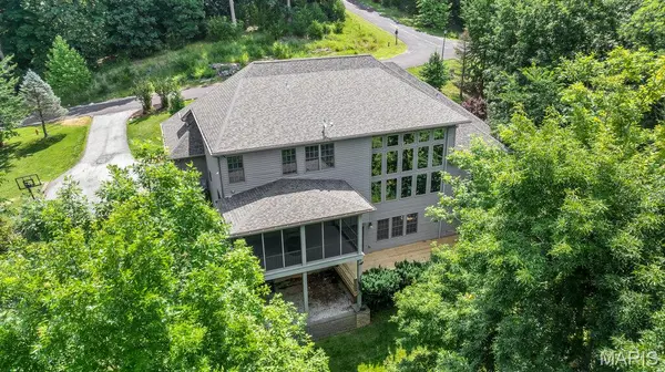 1233 Diamond Valley DR, High Ridge, MO 63049
