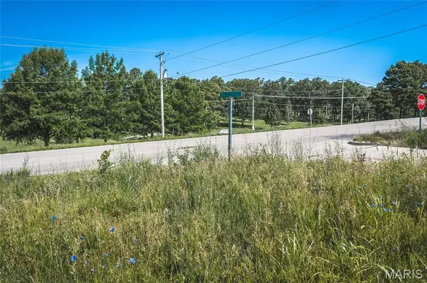 Lot 10 Oakbrook, Owensville, MO 65066
