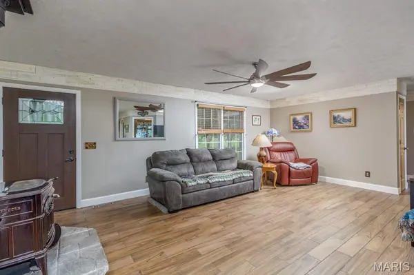 235 Springfield RD, Buffalo, MO 65622