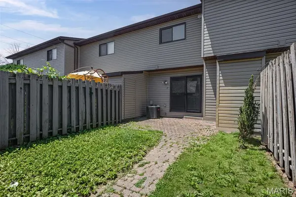 401 Ponderosa #2, O'fallon, IL 62269