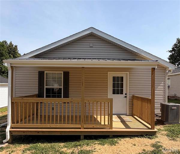 603 Court ST, Bloomfield, MO 63825