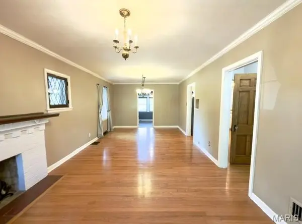 280 N Castello ST, Florissant, MO 63031