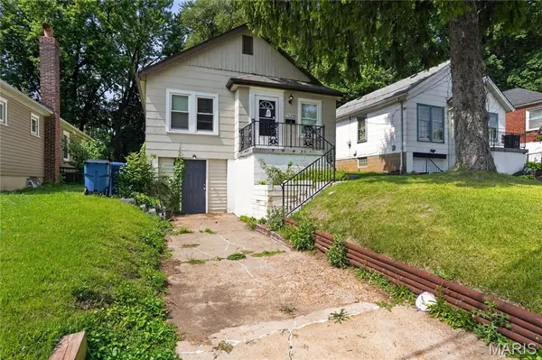 7124 Dawson PL, Jennings, MO 63136