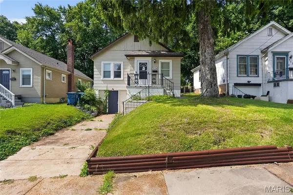7124 Dawson PL, Jennings, MO 63136