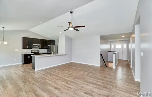133 Day Lily LN, Wentzville, MO 63385