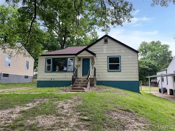 2016 Raft DR, St Louis, MO 63133