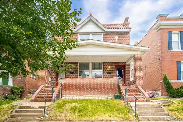 3185 Portis AVE, St Louis, MO 63116