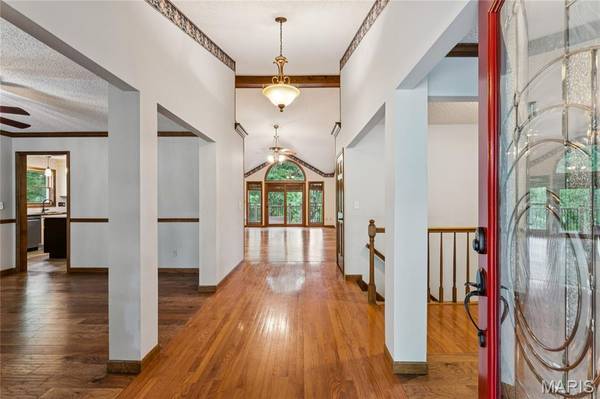2792 Riebold CIR, Arnold, MO 63010