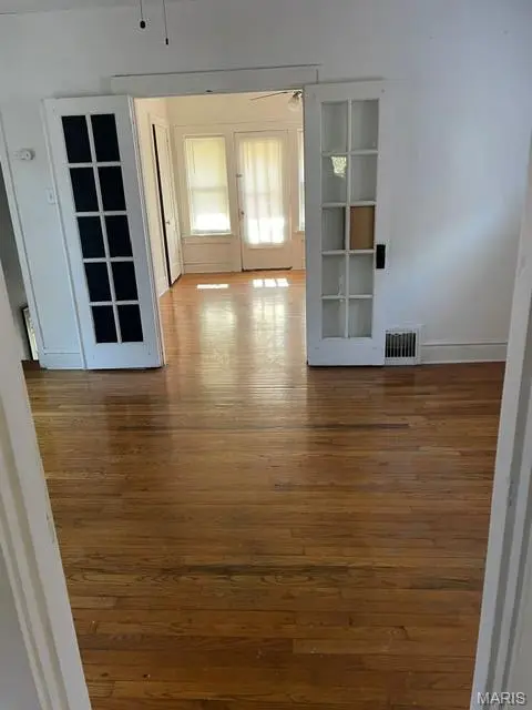 3711 Alberta ST, St Louis, MO 63116