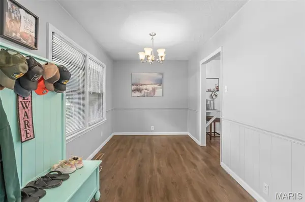 435 N Main ST, St Clair, MO 63077