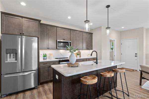 54 Pheasant Ring DR, St Peters, MO 63376