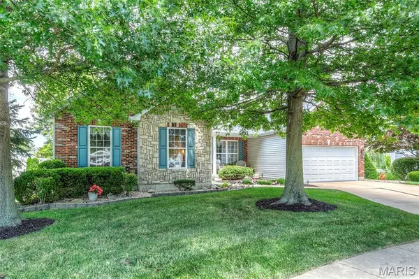 1903 Bonnie Brook LN, Wentzville, MO 63385