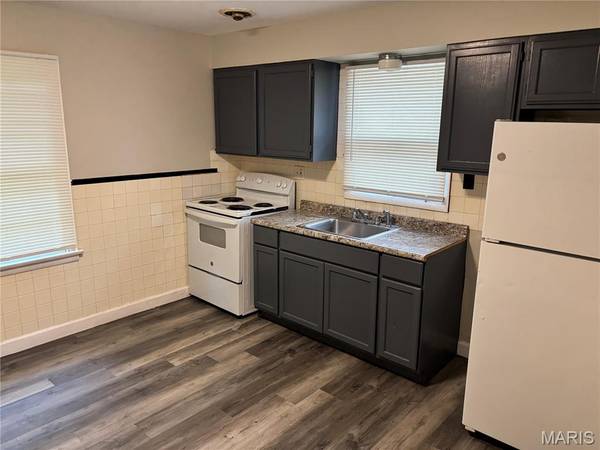 9710 Balboa DR, St Louis, MO 63136