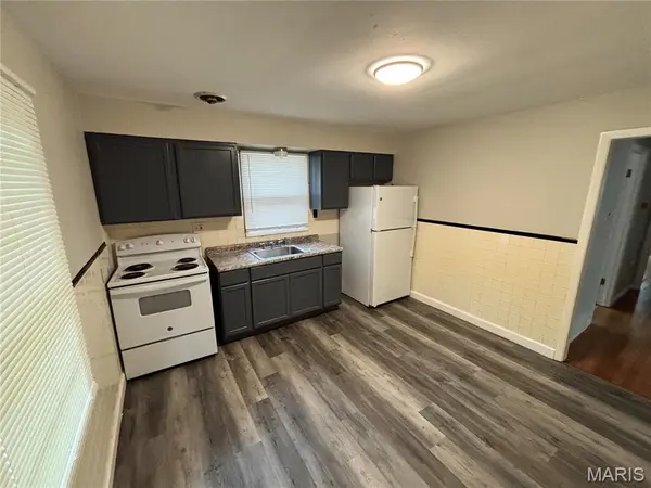 9710 Balboa DR, St Louis, MO 63136