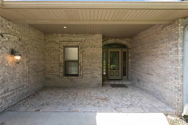 3731 State Highway 72, Jackson, MO 63755