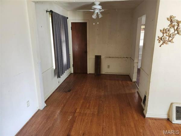 2461 Shannon AVE, Jennings, MO 63136