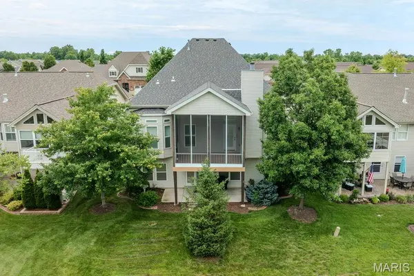 14 Burgundy Place DR, Dardenne Prairie, MO 63368