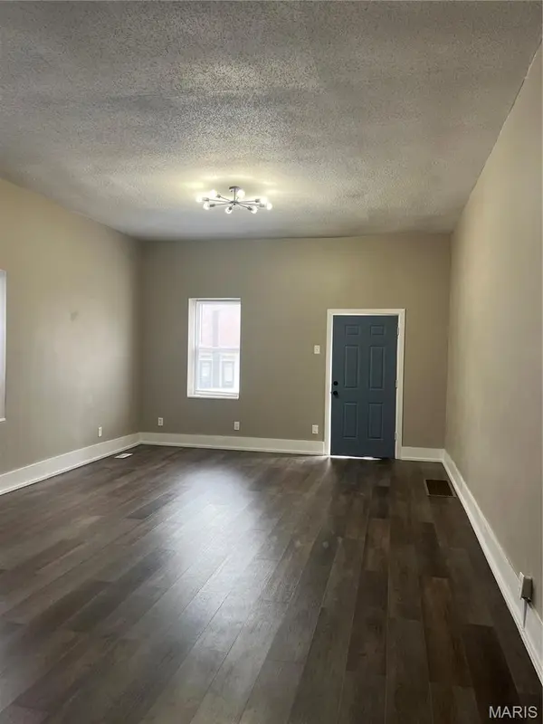 3011 A Minnesota AVE #A, St Louis, MO 63118