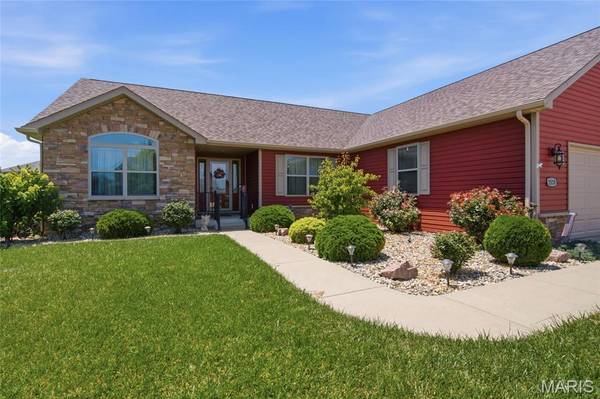 2520 Welsch DR, Shiloh, IL 62221