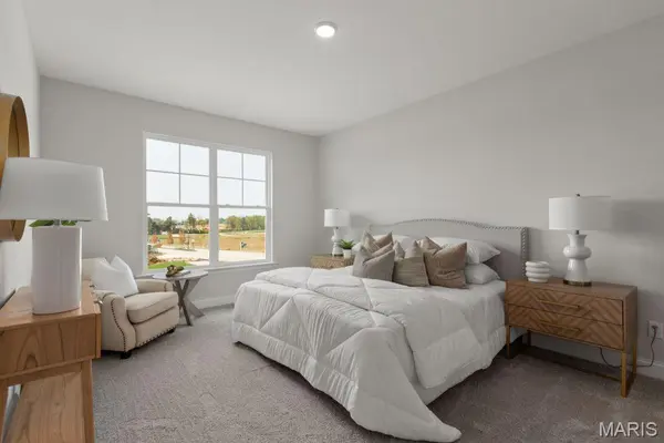 535 Wheatfield CIR, O'fallon, MO 63385