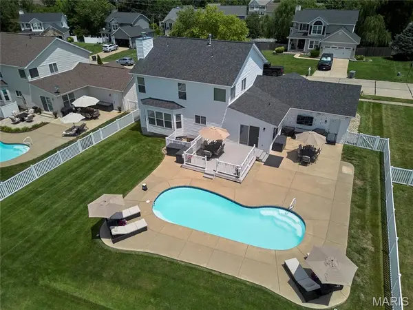 13 Lord Edward CT, O'fallon, MO 63366