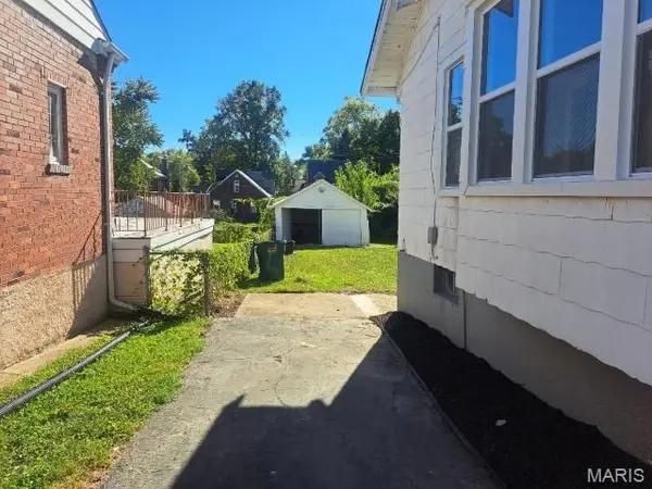 7232 Normandy PL, St Louis, MO 63121