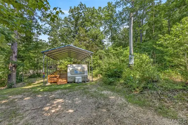 9266 Mohican DR, French Village, MO 63036