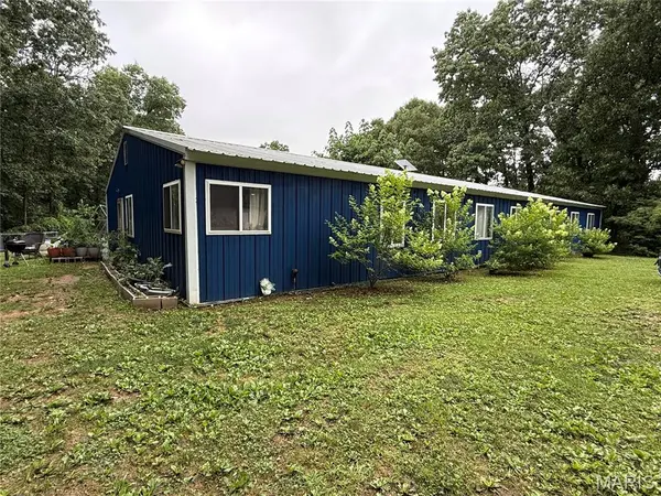 7981 County Road 5090, West Plains, MO 65775