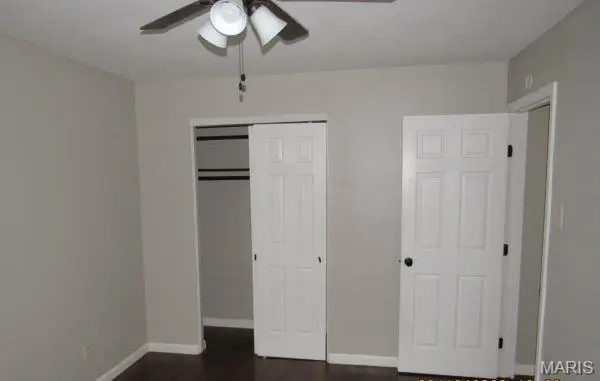 12360 Space DR, Florissant, MO 63033