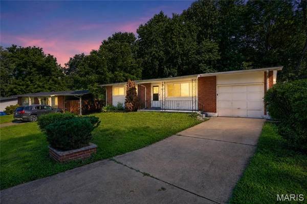 10365 Nashua DR, St Louis, MO 63136
