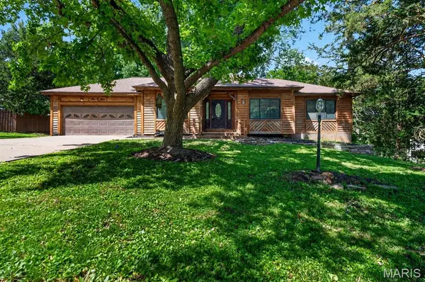 105 Willow DR, Eureka, MO 63025
