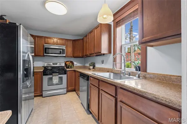 3616 Louisiana AVE, St Louis, MO 63118