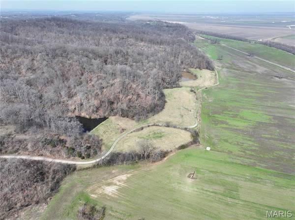 Off PCR 210, Perryville, MO 63775