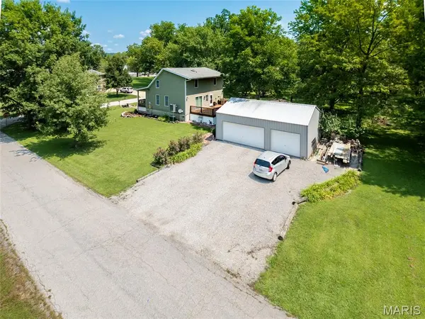 1325 2nd ST, Portage Des Sioux, MO 63373