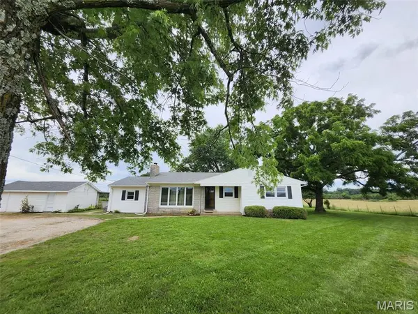 3711 M- State Highway MM, Mountain Grove, MO 65711