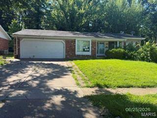4350 Tanglebrook DR, Black Jack, MO 63033