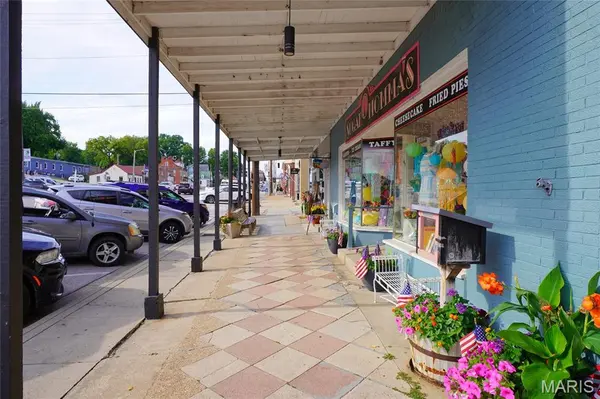 409 Market ST, Hermann, MO 65041