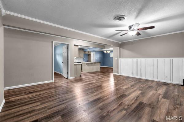 416 S Cooter RD, Steele, MO 63877