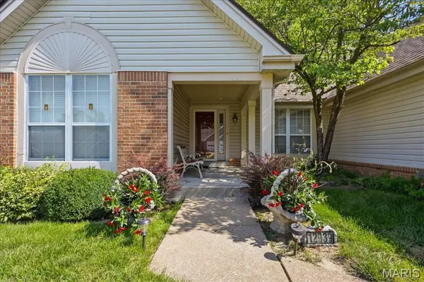12939 Broadridge LN, Black Jack, MO 63033