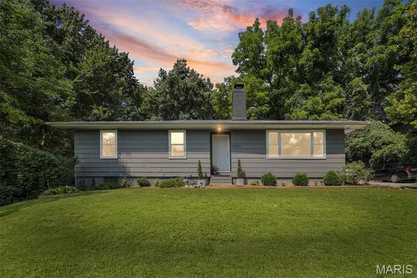 5944 Sugar Loaf RD, Collinsville, IL 62234