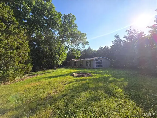 9472 Walnut LN, Bonne Terre, MO 63628