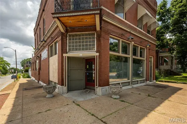 2600 Virginia AVE, St Louis, MO 63118
