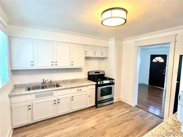 257 Monica DR, Sunset Hills, MO 63127