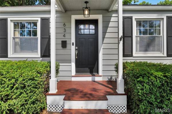 634 Simmons AVE, Kirkwood, MO 63122