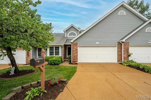 308 Kehrs Mill Bend CT, Ballwin, MO 63011