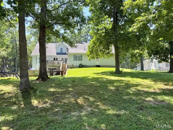 10 Isaac DR, Warrenton, MO 63383