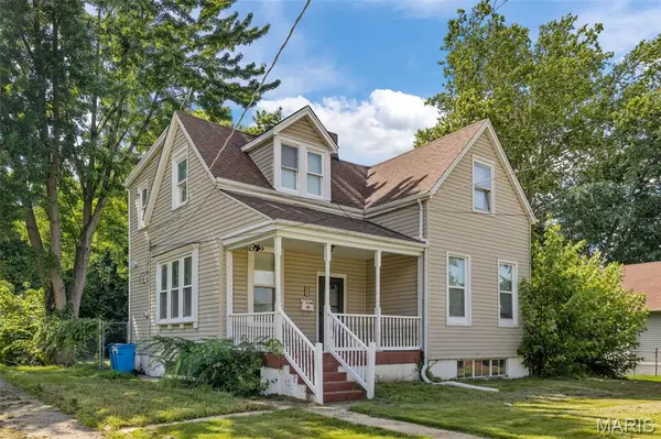 49 N Harvey AVE, St Louis, MO 63135