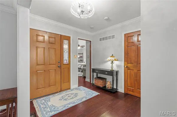484 Saint Thomas Isle LN, Wildwood, MO 63040