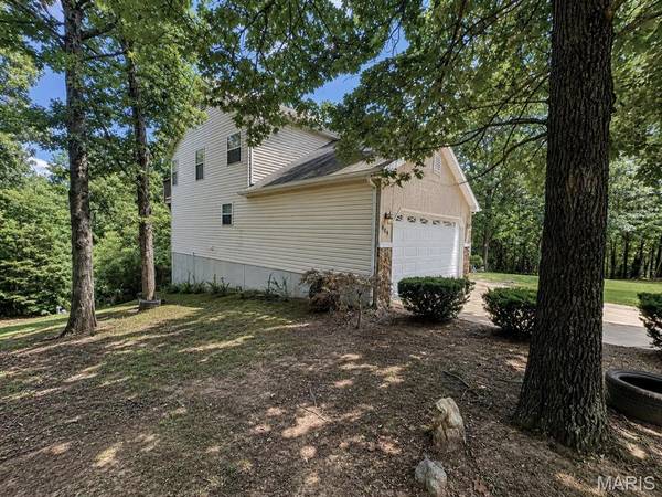 484 Champs Elysees DR, Bonne Terre, MO 63628